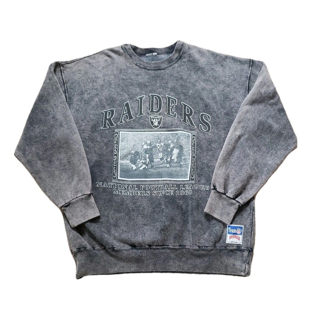 Vintage 90s Nutmeg Oakland Raiders L-XL Mens USA Made Weathered Grey Sweatshirt
